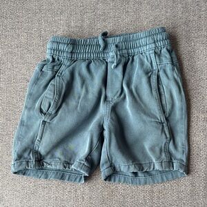 Zara chino shorts - size 5